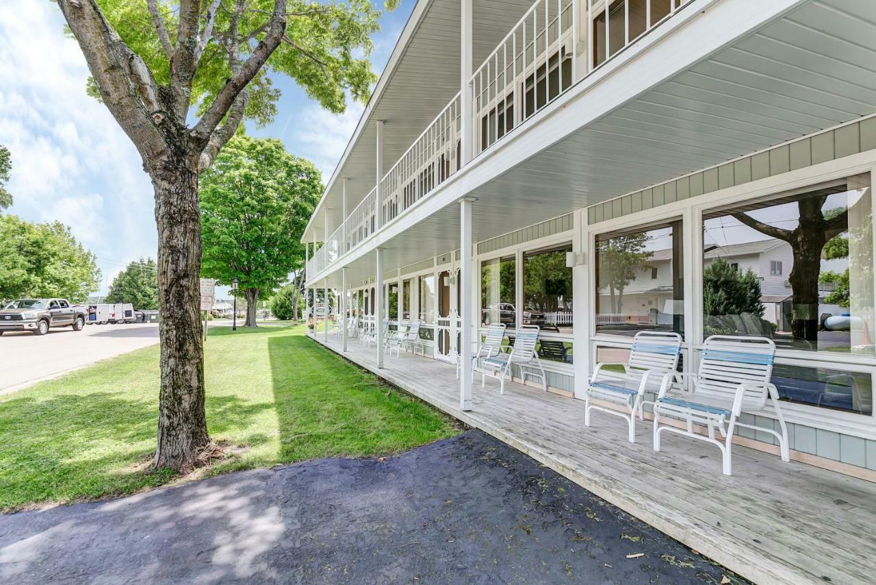 Spruce & Shore Motel Фиш-Крик Экстерьер фото